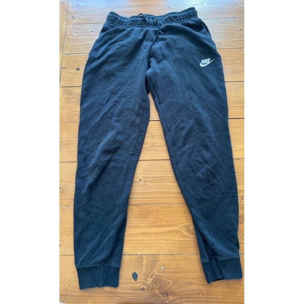 Nike Sportswear Essential Women Fleece Joggers Black Sweatpants Tapered Logo‎